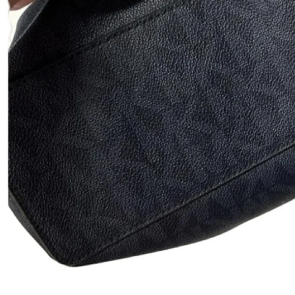 Michael Kors Large Bedford Tote Navy MK Signature Logo Canvas - Picture 6 of 10